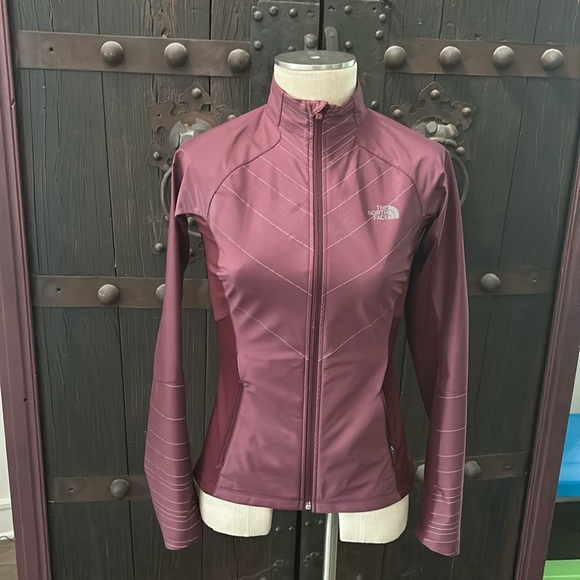 The north face flash dry wind, wall jacket - Picture 1 of 17